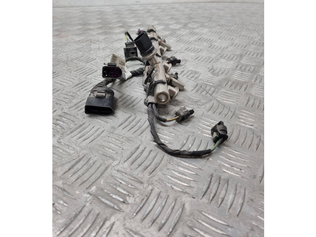 Vstřikovací lišta 06M133316L, 1833120322   Audi A5     