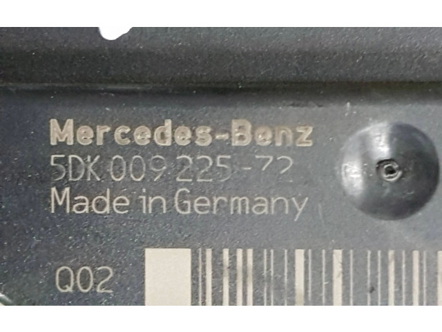 Блок предохранителей 2044423600, 2045456832   Mercedes-Benz GLK (X204)    