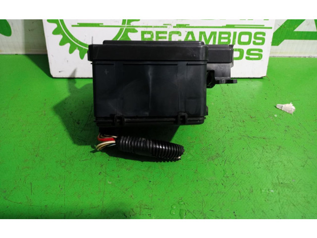   Pojistková skříňka 3825AST3G000   Honda Civic 2000