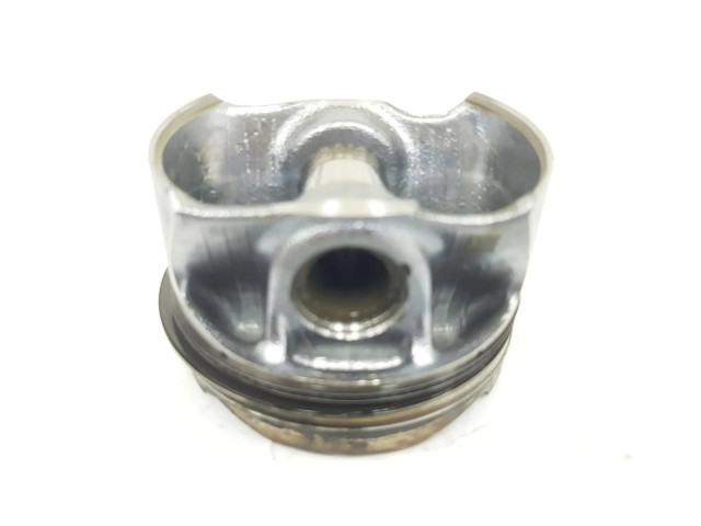  Поршень с шатуном  11258637807, 1212CD  BMW 7 G11 G12 для бензинового двигателя 