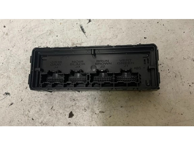 Блок управления 13591703   Opel Astra J