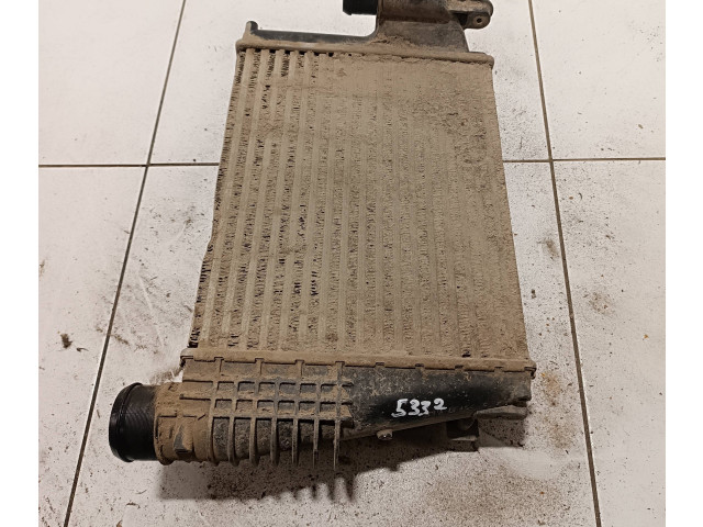 Интеркулер  P9806562180, T954132   Toyota Proace 