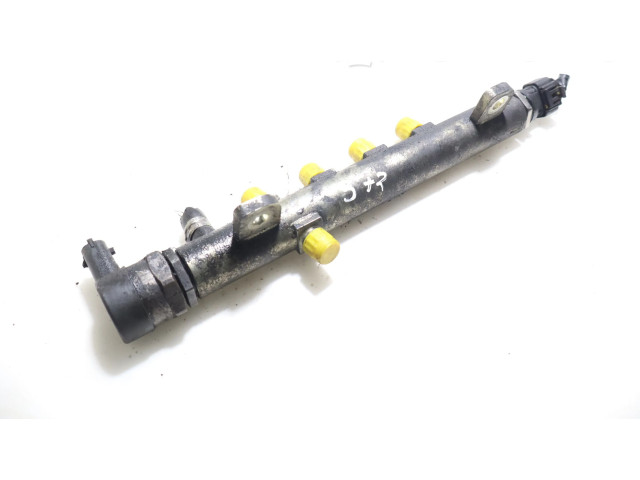 Vstřikovací lišta 0445214057   Fiat Croma     