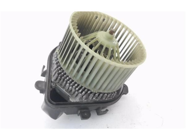 Вентилятор печки    9566944180, 9041220837   Fiat Scudo