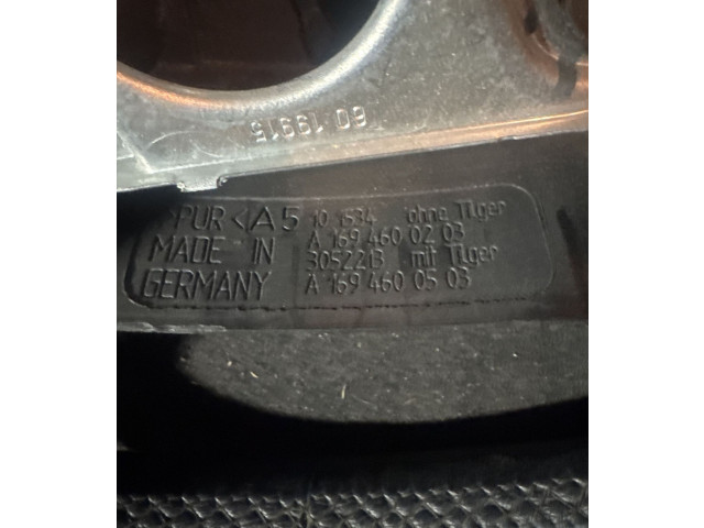 Volant Mercedes-Benz A W169 2006 A1694600203, 305221B  