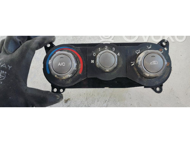 Блок управления климат-контролем 9725017XXX   Hyundai Matrix