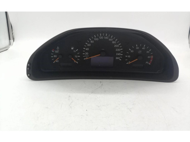Панель приборов A20854037Q17   Mercedes-Benz CLK A209 C209       