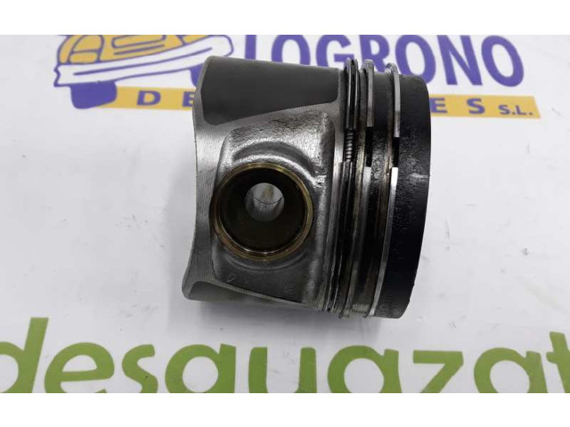 Píst 03G107065C, 03G107065C   Volkswagen Golf Plus    BKD 