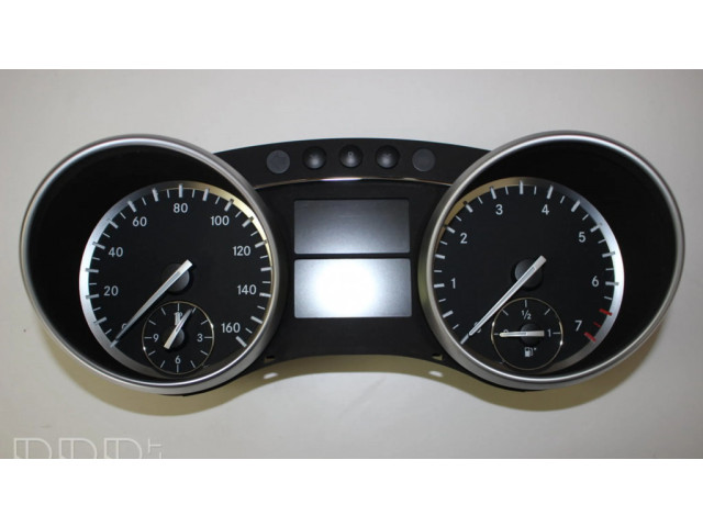 Панель приборов A2519005900   Mercedes-Benz GL X164       