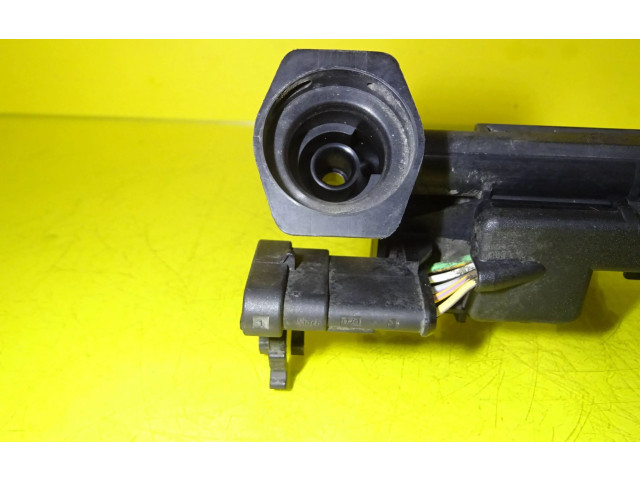 Vstřikovací lišta 7700108667, 7700109066   Renault Megane I     