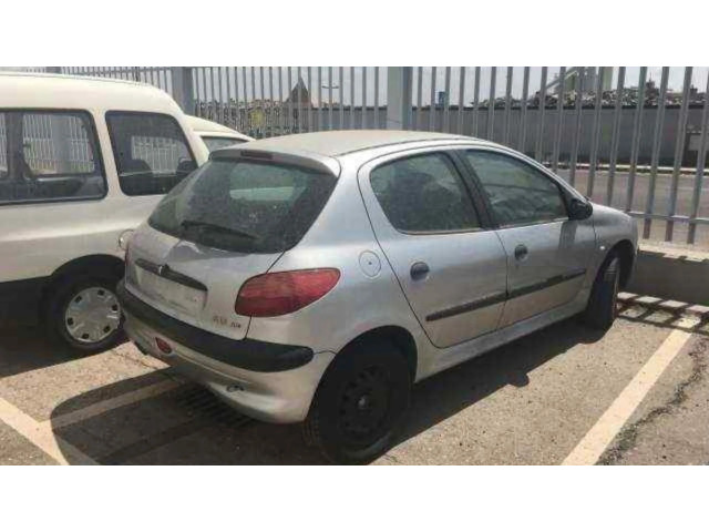 Зеркало электрическое        Peugeot 206+  2010-2016 года   