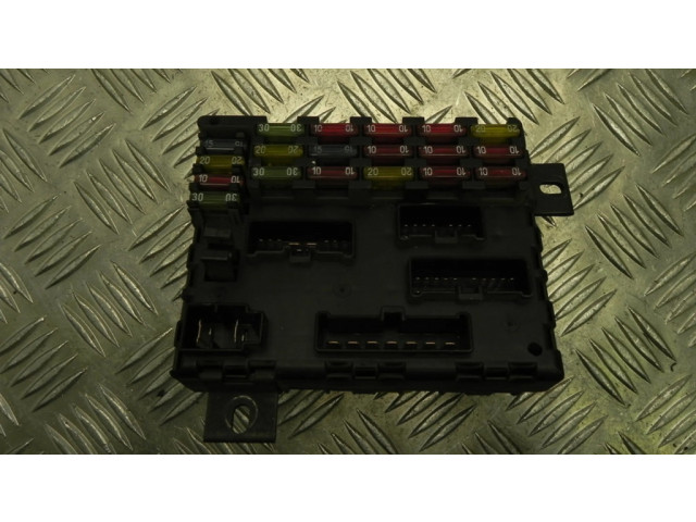   Pojistková skříňka 46447809, G3715   Alfa Romeo 156 2001