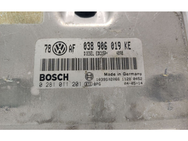 Řídící jednotka 038906019KE, 0281011201   Volkswagen Passat Alltrack 2004