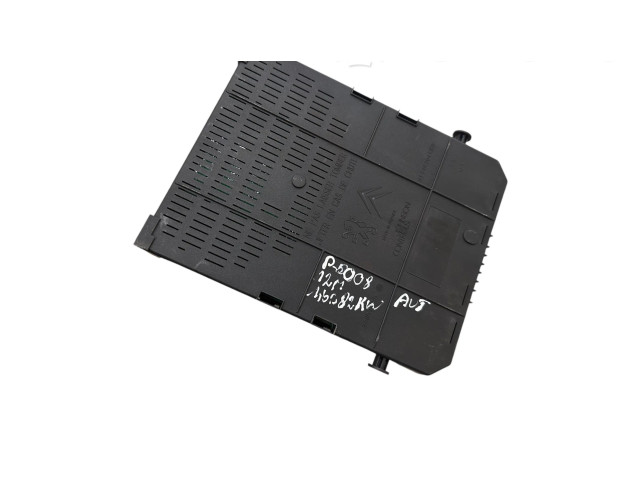   Pojistková skříňka 9666895680, 20977771   Peugeot 3008  2010