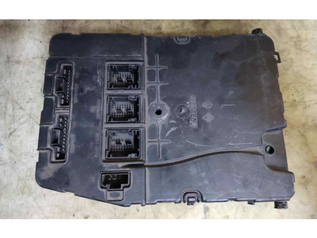 Ojnice  8200525384    Renault Megane II  
