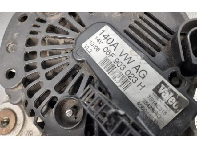 Генератор 06F903023H, VALEO   Audi RS4 B7      