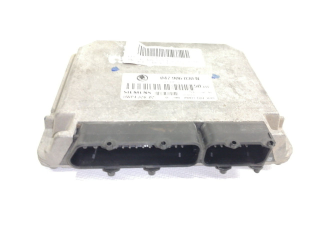 Блок управления двигателя 047906030N   Skoda Felicia I