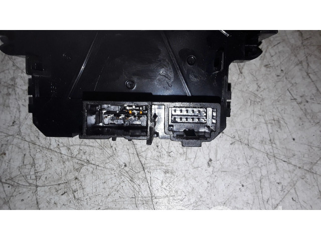 Подрулевой шлейф SRS    Hyundai i40