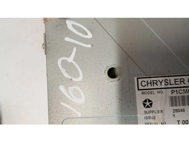 Дисплей    P1CM00DW1AH, 2987W1068   Chrysler Town & Country V