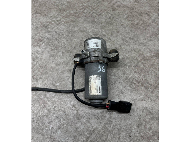 Čerpadlo oleje 6857405, 34336857405   BMW i3   
