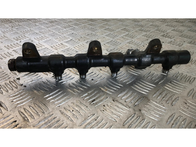 Vstřikovací lišta 315004X500, 03070055   Hyundai Terracan  pro naftový motor 2.9  