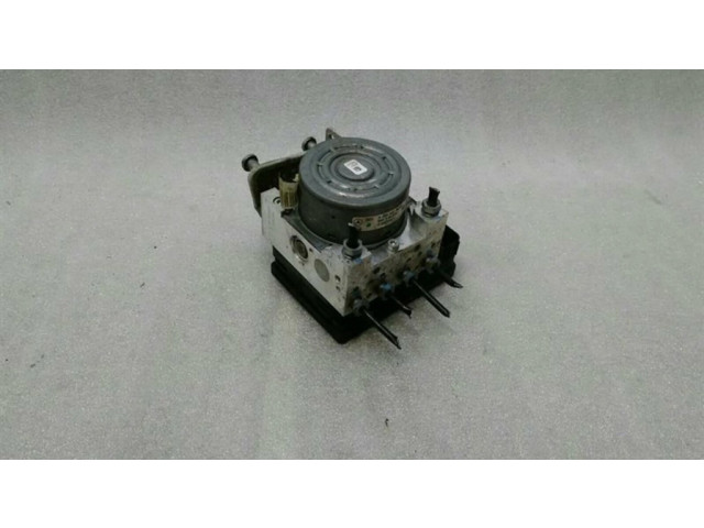 Jednotka ABS A2054310100   Mercedes-Benz C W205 2016