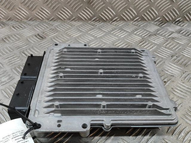 Řídící jednotka HPLA12C520PAC, 0281033998   Land Rover Discovery 5 2017