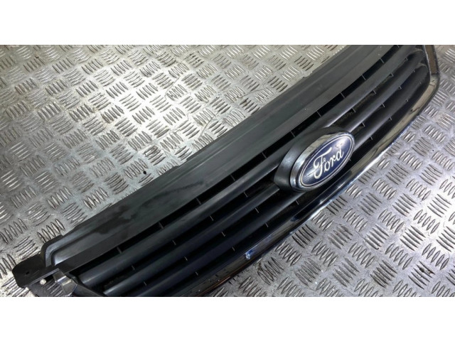 Передняя решётка Ford Kuga I 2008-2012 года 8V41R7081A, 8V41R7081      