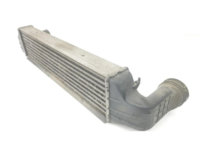 Интеркулер  7789793, 7793370   BMW 3 E46 2.0