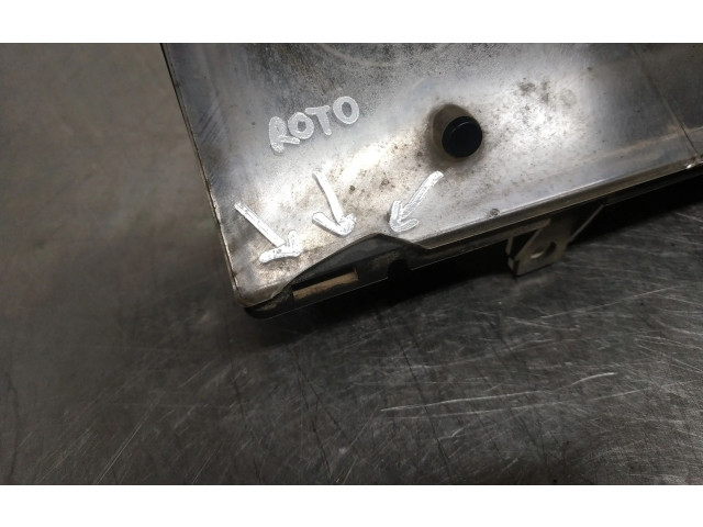 Přístrojová deska  Nissan Patrol Y60 2003 19583009  
