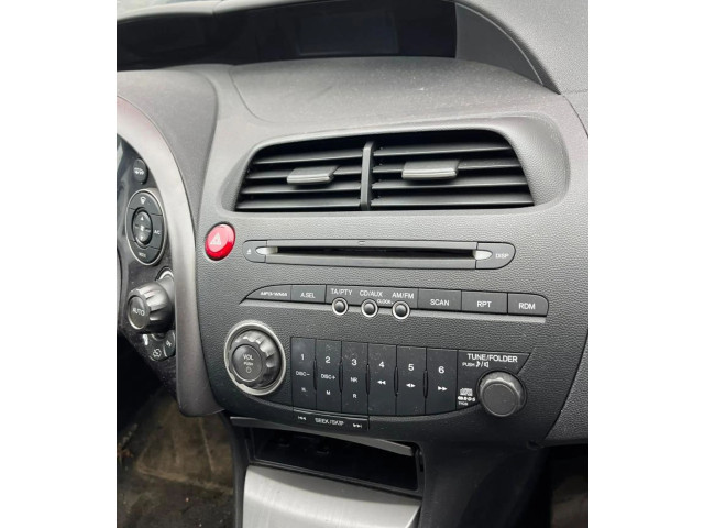 Дисплей       Honda Civic