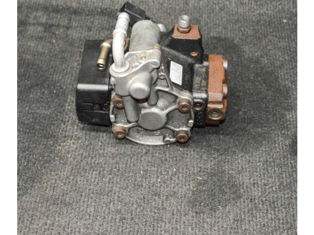 Vstřikovací čerpadlo 03L130755H   Volkswagen PASSAT B7    CAYC 