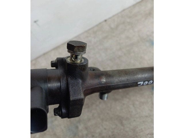 Vstřikovací lišta A6680700095, 022523   Mercedes-Benz Vaneo W414     