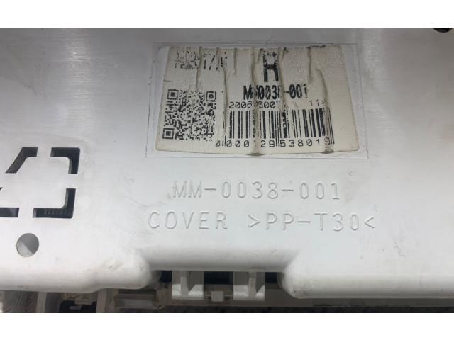 Панель приборов MM0038001, 20060600   Mitsubishi Colt       