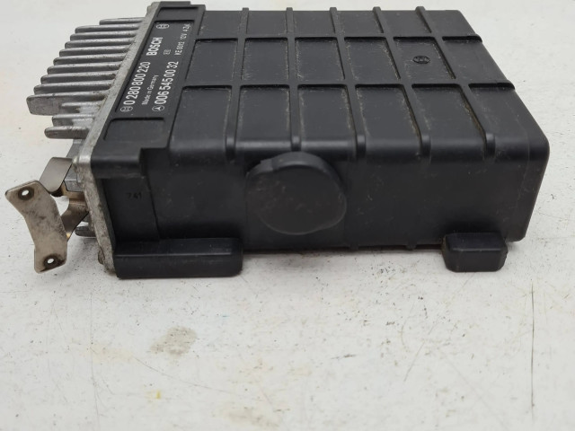 Блок управления двигателя 0065450032, KE0012   Mercedes-Benz 190 W201