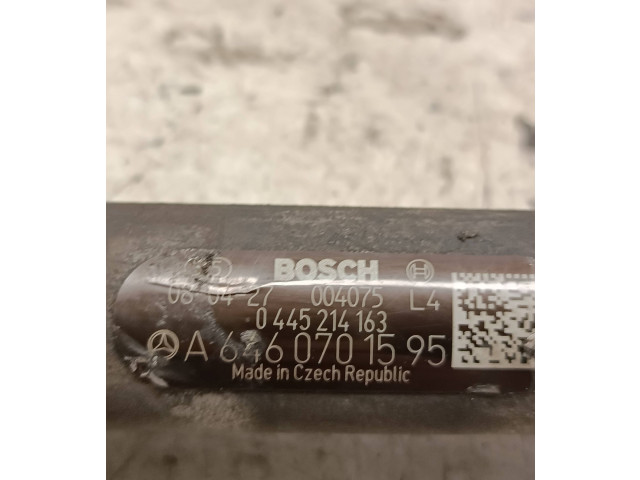 Vstřikovací lišta A6460701595, 004075   Mercedes-Benz C W203     