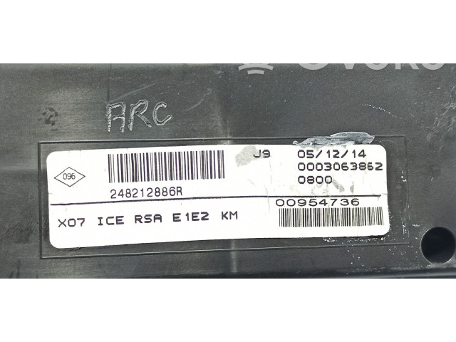 Přístrojová deska  Renault Twingo III 2014 248212886R, 248219135R  