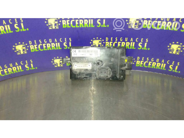  Pojistková skříňka 2541100QAB   Nissan Primastar 2001