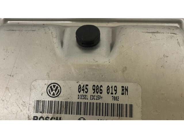 Блок управления двигателя 045906019BN   Volkswagen Fox