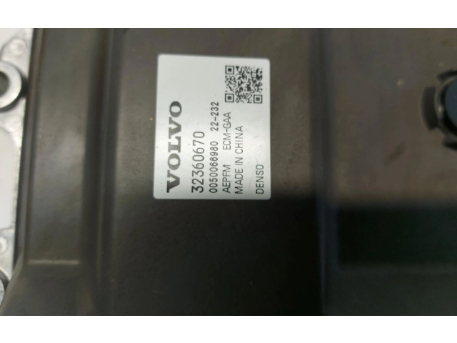 Řídící jednotka 32360670   Volvo XC60 2022