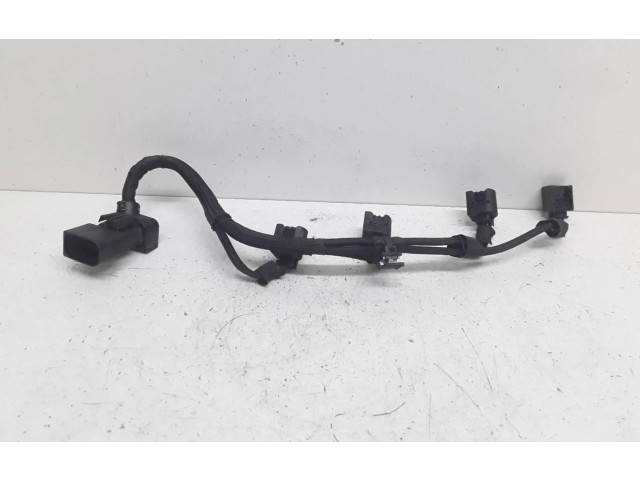 Vstřikovač 7586131   Toyota Avensis T270     
