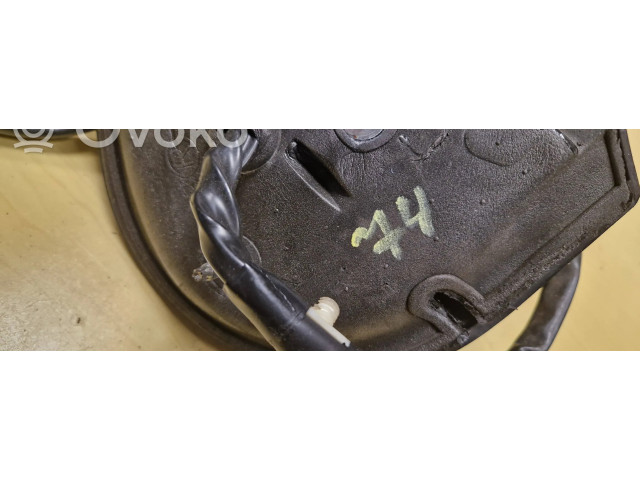 Zpětné zrcátko pravé Chevrolet Suburban 2010  25782166  