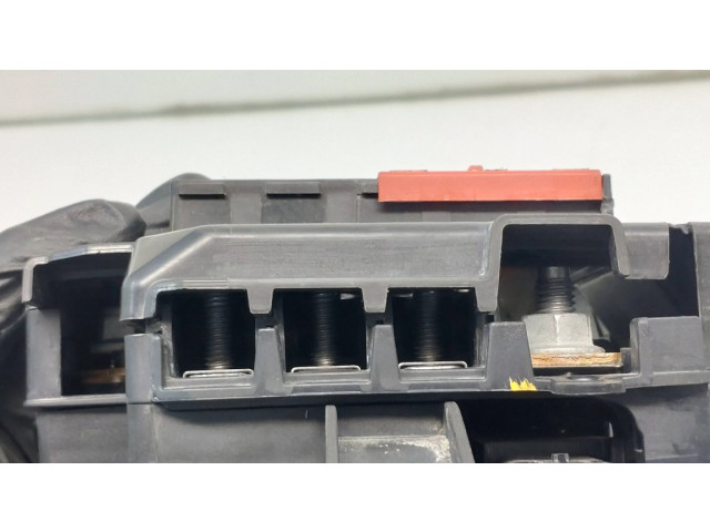 Блок предохранителей A2135403539, 201027   Mercedes-Benz EQC    