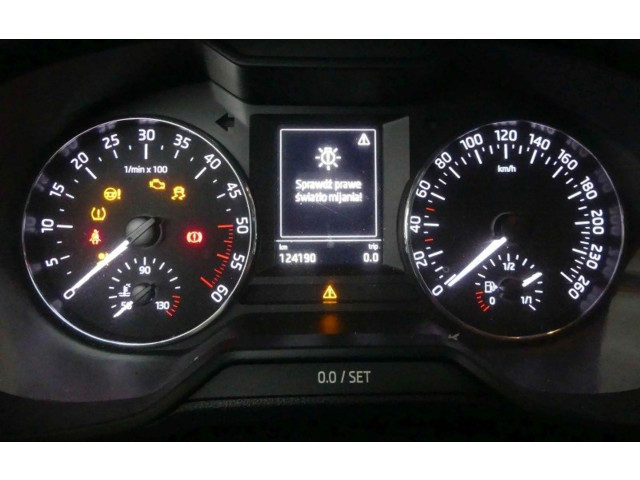 Přístrojová deska  Skoda Octavia Mk3 (5E) 2016 5E0920781C, IMPRK1319916  