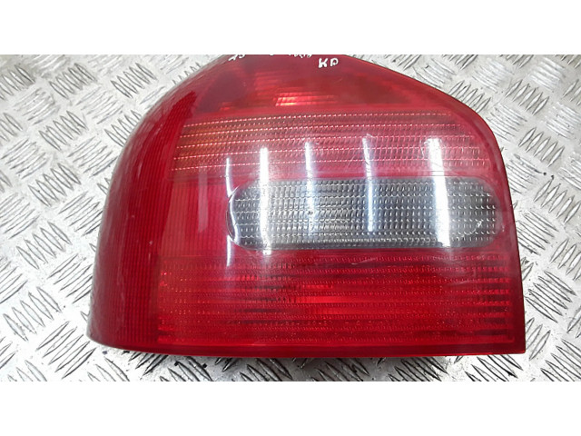 Задний фонарь  11a204b    Audi A3 S3 8L   1996-2003 года