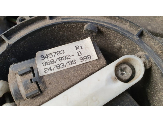 Zpětné zrcátko  BMW 3 E46 2004  0117352, 0117351  