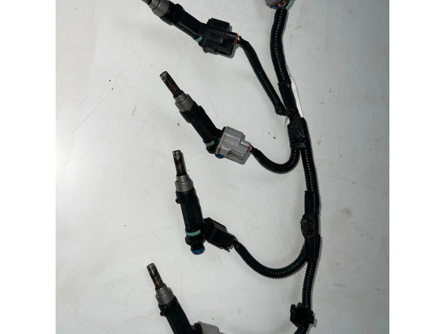 Vstřikovač 2325042090, 8212652010   Toyota Yaris     