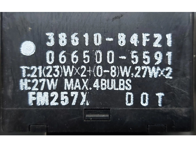   Pojistková skříňka 3861084F21   Suzuk Grand Vitara I 