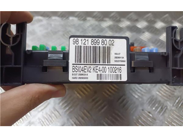   Pojistková skříňka 981218998002, 981218998002   Peugeot 5008 2017