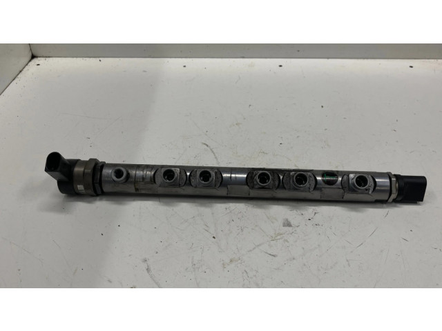 Vstřikovací lišta 003532L5, 0445214184   BMW 5 E60 E61  pro naftový motor 2.0  